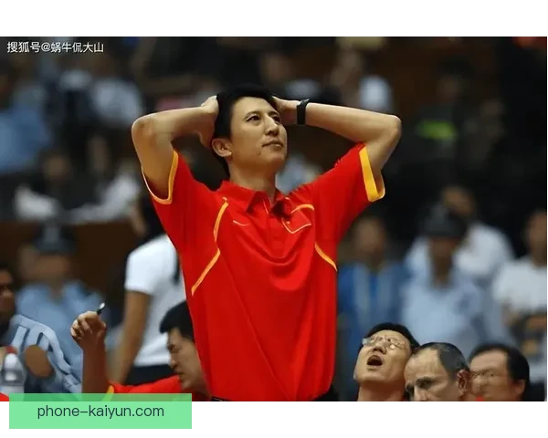 中国男篮逆转夺冠创历史新篇章球迷热议未来征程与改革方向展望前