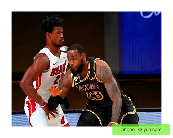 詹姆斯三双领衔湖人逆转勇士重返西部前三今日焦点大战震撼联盟