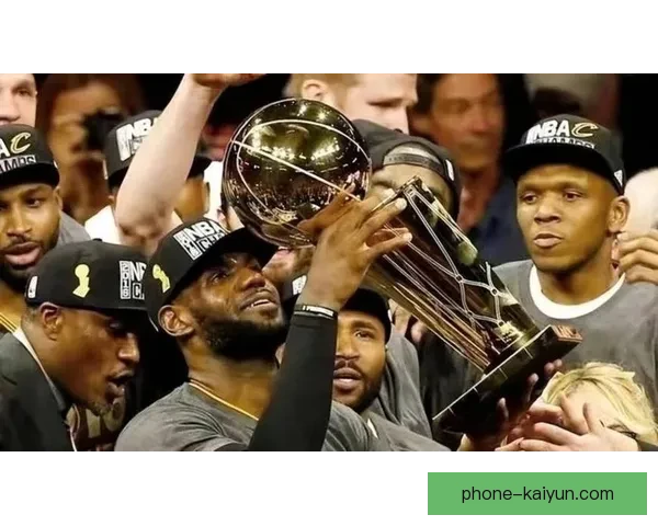 湖人队连胜势头延续 詹姆斯关键表现助力球队取胜