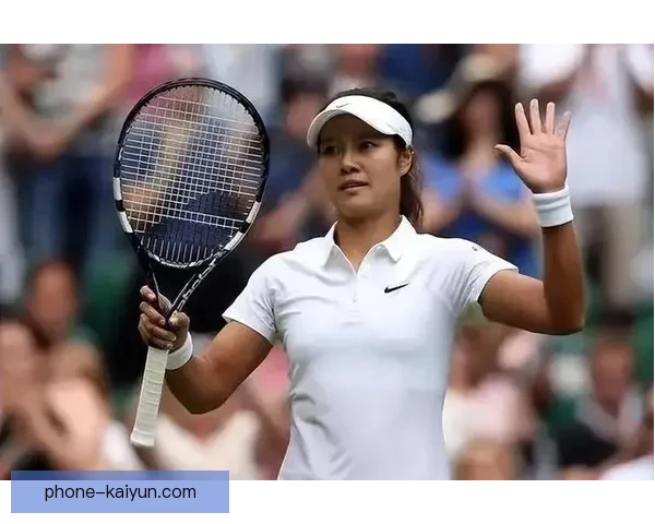 网球赛场新星崛起连胜不断引发全球关注与热议