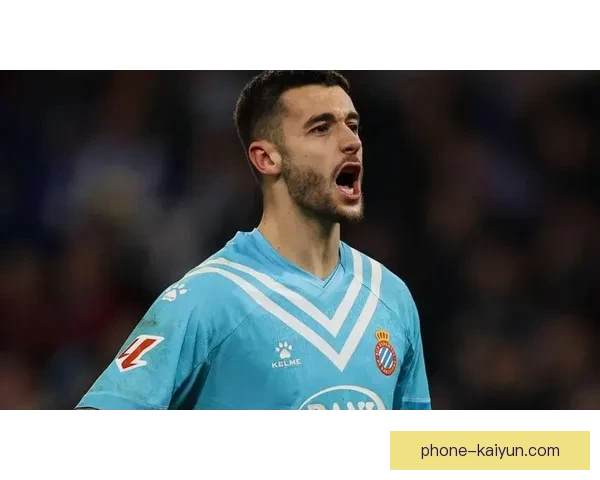 欧洲劲旅激战连连，足坛新星闪耀引发转会市场震动